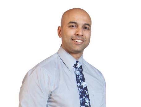 Haider Warraich headshot