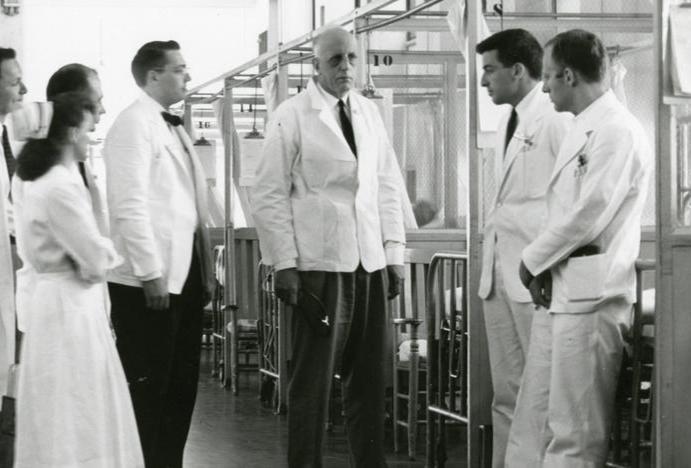 Herbert Ridyard At Their Service | Harvard Medicine Magazine