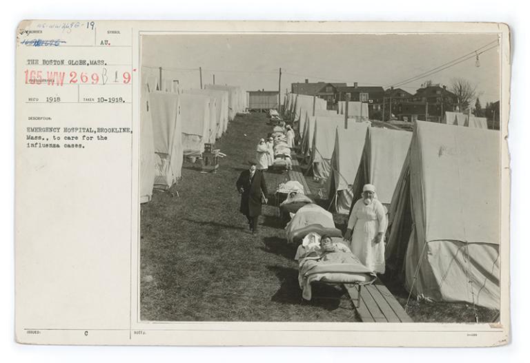 Emergency hospital setup in 1918