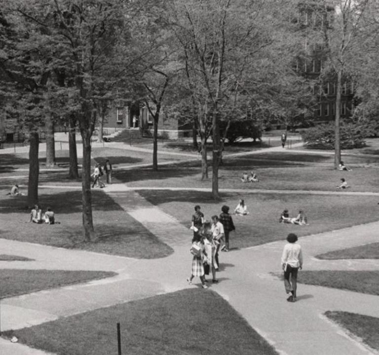 Black and white photo of Harvard Yard circa 1970